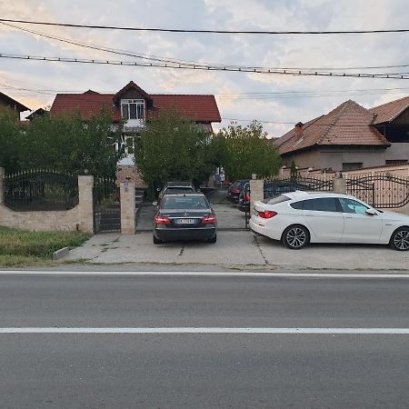 Casele Lena Bed & Breakfast Aldesti  Luaran gambar