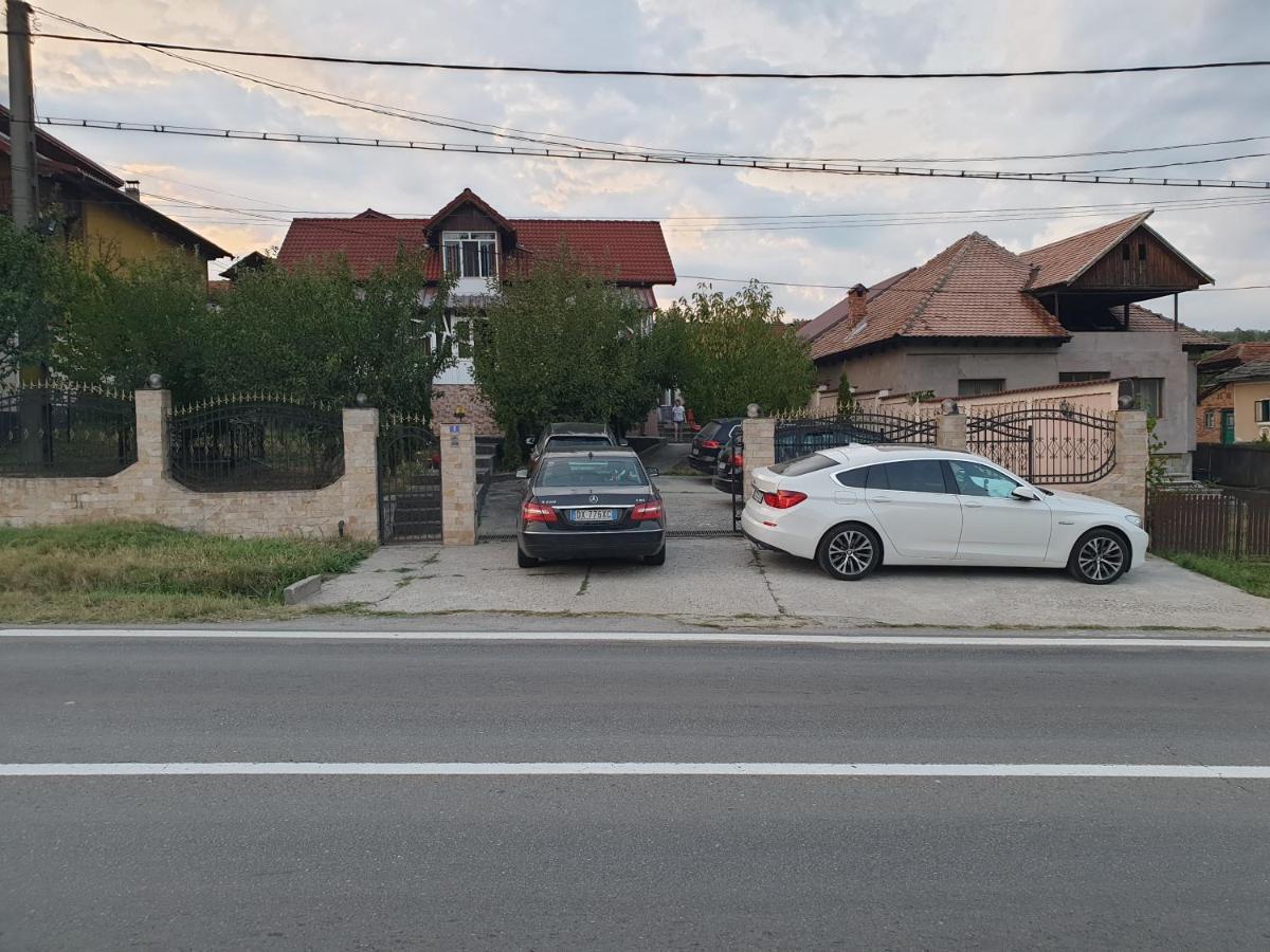 Casele Lena Bed & Breakfast Aldesti  Luaran gambar