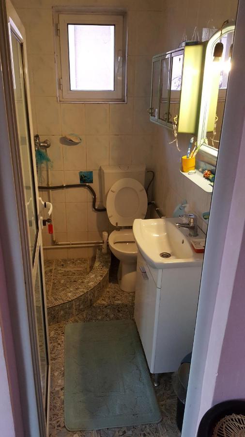 Casele Lena Bed & Breakfast Aldesti  Luaran gambar